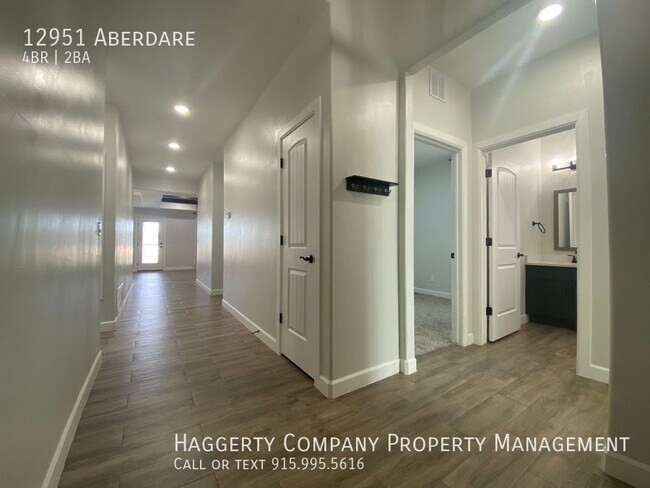 Foto del edificio - 12951 Aberdare-