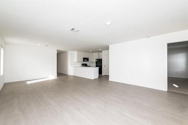 Foto del edificio - 12516 Huntington Rdg Wy