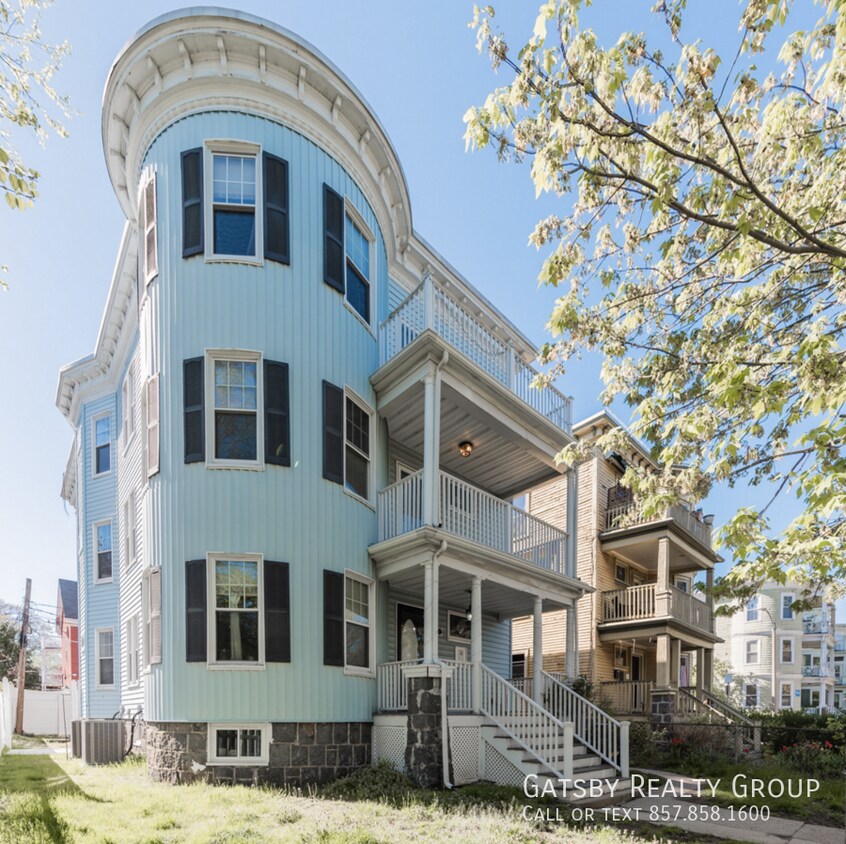 Photo - 35 Pleasant St.-2R
