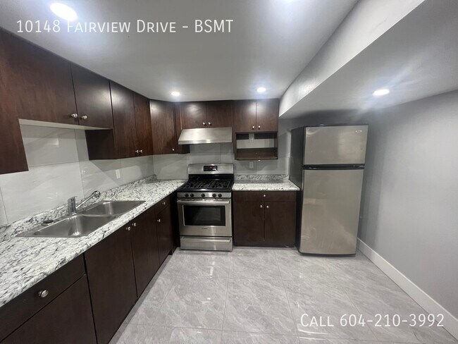 Photo du bâtiment - Newly Renovated Basement In Chilliwack