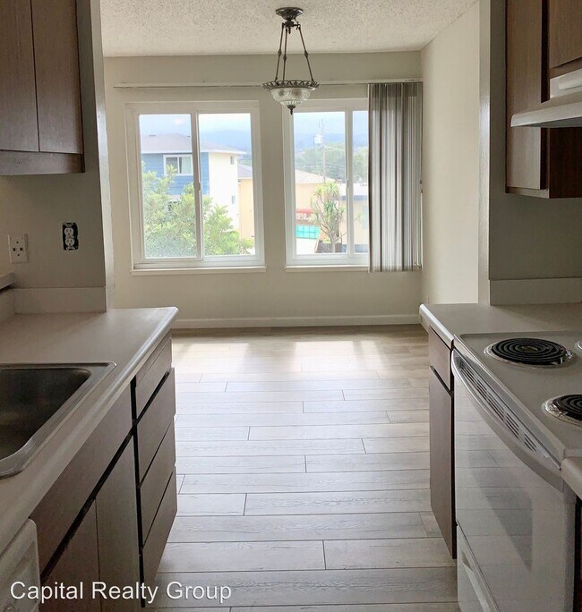 Foto del edificio - 1190 W Hillsdale Blvd