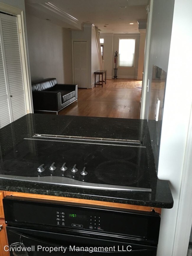 Foto del edificio - 3 br, 2 bath House - 645 Orleans Pl NE