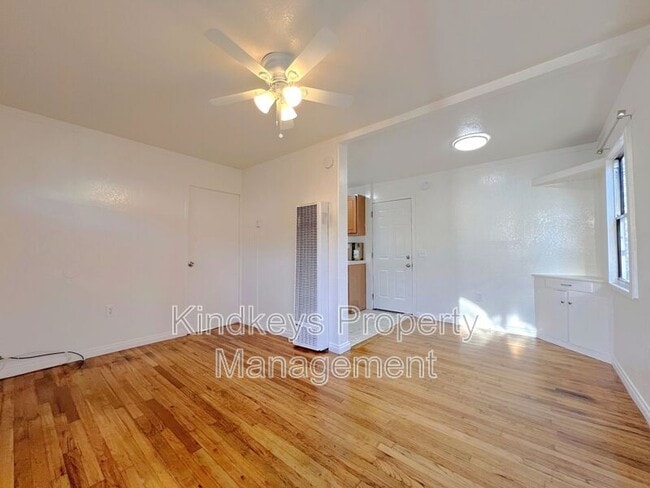 Building Photo - 5044 Muir Ave