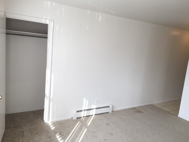 Foto del edificio - 2708 Grand Ave