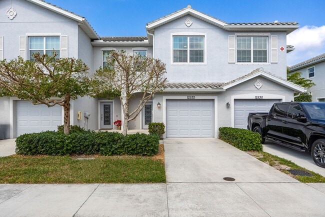 Experience Town Home living.. Welcome to W... - Experience Town Home living.. Welcome to W...