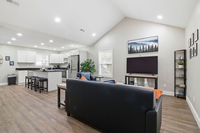 Foto del edificio - 810 Carson St