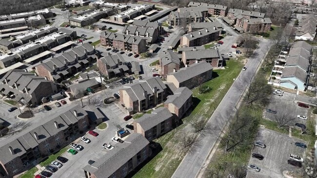  - Foxfire Apartments