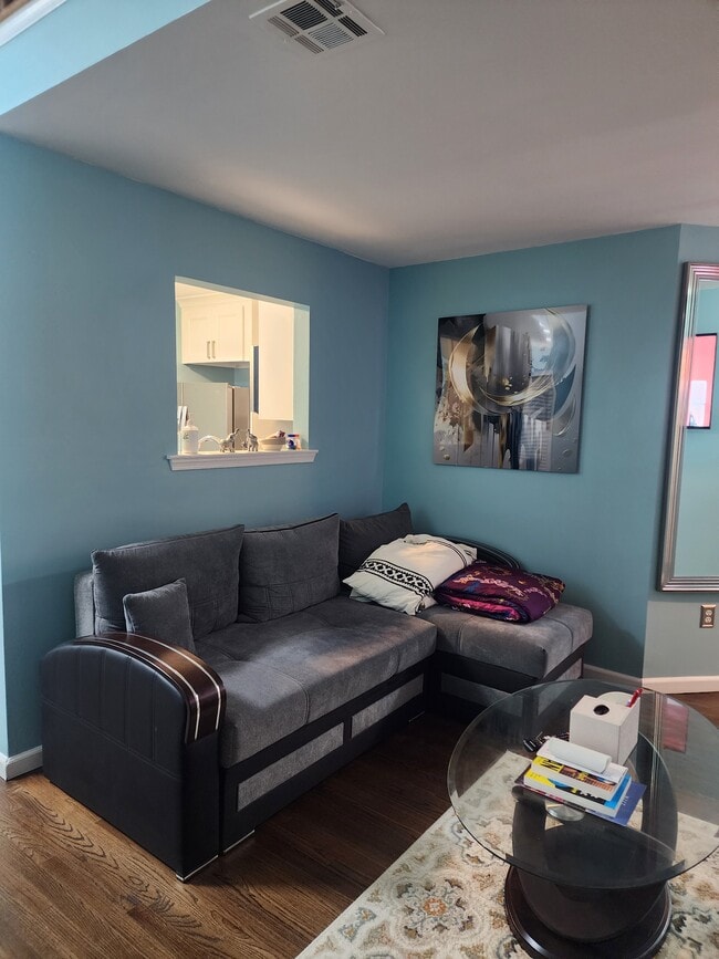 Foto del edificio - 1 Central Ave