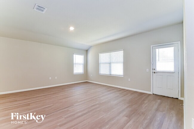 Building Photo - 4439 Meadowland Pl