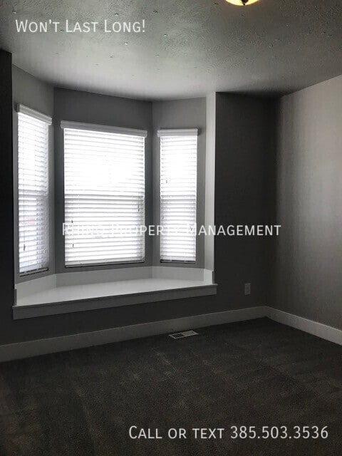 Building Photo - 2273 W Espadrille Cir