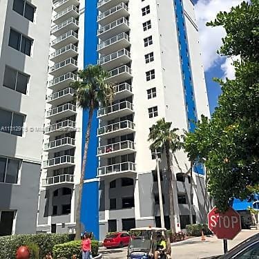 Building Photo - 5085 NW 7th St
