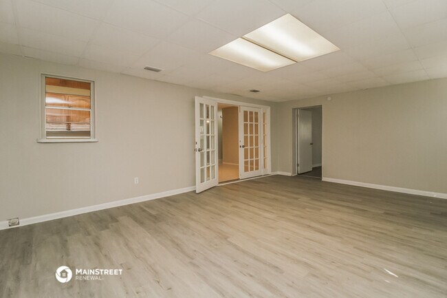 Building Photo - 4450 Banneka St