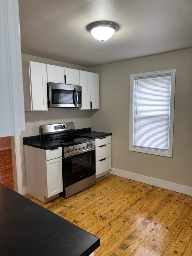 Foto del edificio - 1808 Eckener Dr