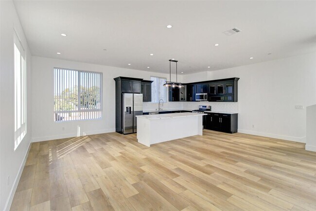 Foto del edificio - 3016 West Blvd