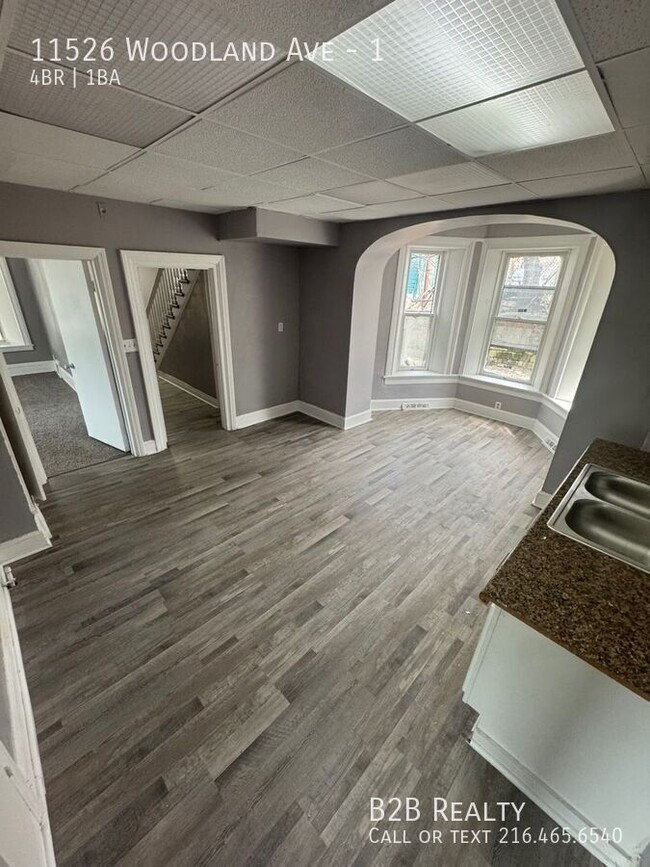 Building Photo - 11526 Woodland Ave