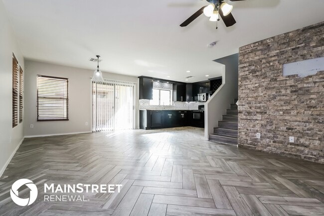 Building Photo - 6415 W Fawn Dr