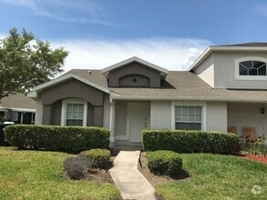 Building Photo - 14851 Laguna Beach Cir