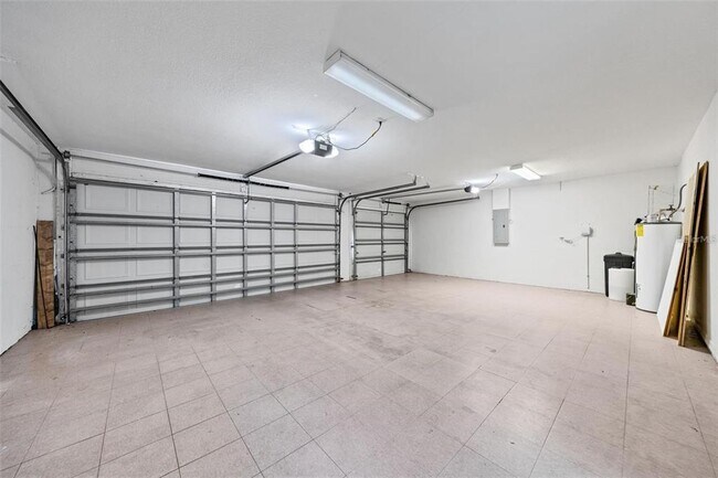 Foto del edificio - 1452 Kensington Woods Dr