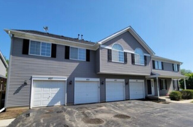 Foto del edificio - 427 Village Creek Dr
