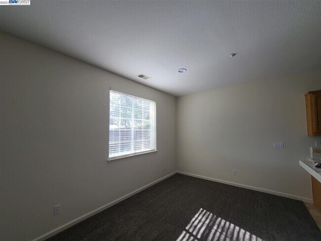 Building Photo - 829 Berryessa Ct