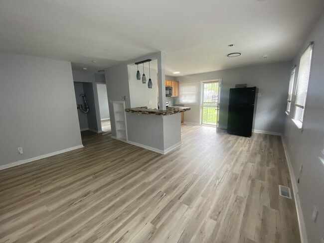 Foto del edificio - 841 S Addison St