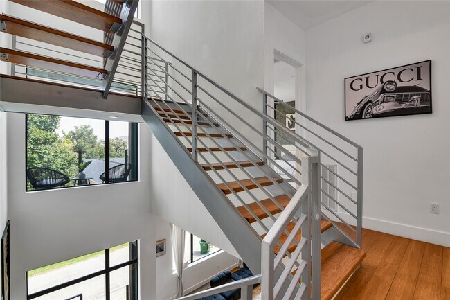 Foto del edificio - 1411 Hickory St