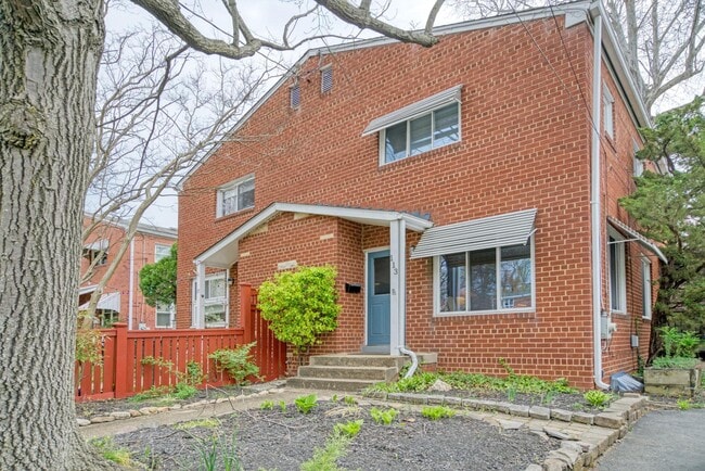 Building Photo - 113 E Taylor Run Pkwy