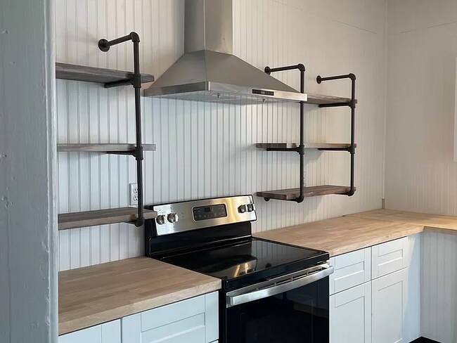 Foto del edificio - 405 W Grand Ave