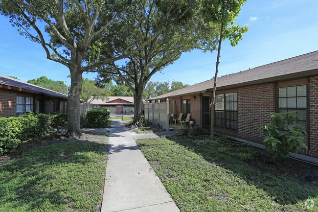 Cottage Court Apartments Apartments 7110 Tudor Ln Port Richey FL