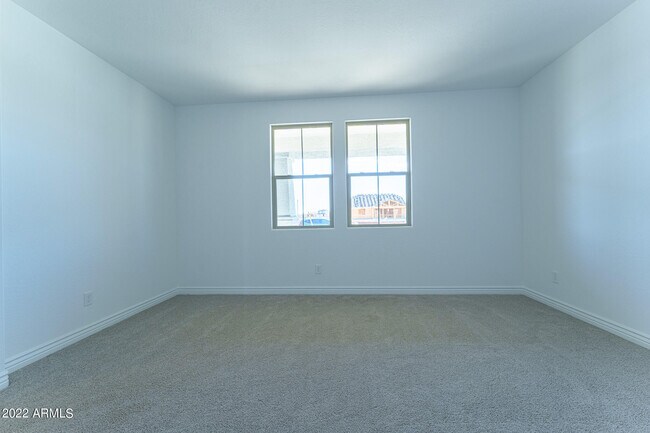 Building Photo - 14255 W Avenida del Sol
