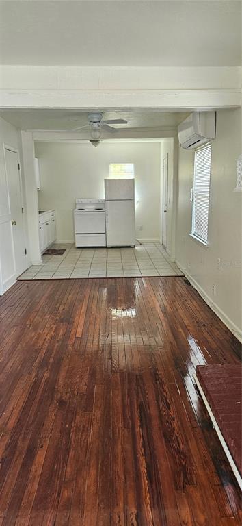 Foto del edificio - 1610 27th Ave N