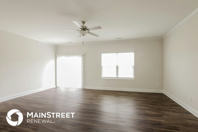 Building Photo - 2051 Swanport Ln