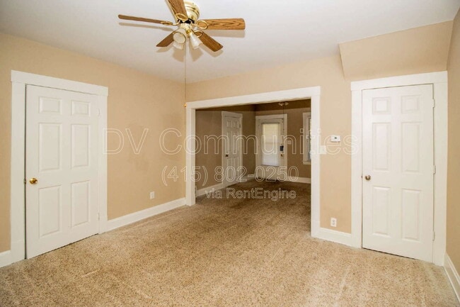 Foto del edificio - 3286 W 84th St