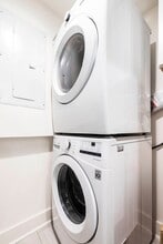 Interior Photo - Ilion