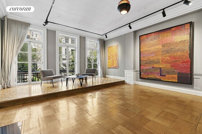 Foto del edificio - 4 E 81st St