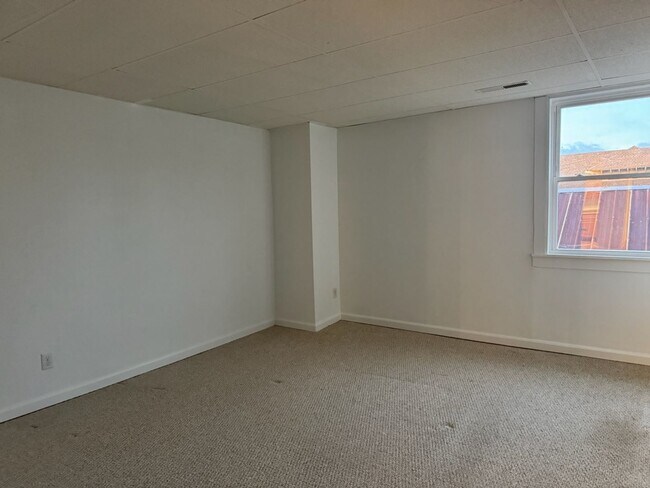 Foto del edificio - Downtown Milton Apartment