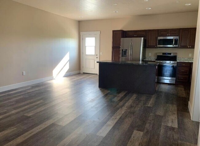 Foto del edificio - 3050 Maia Jane Ln