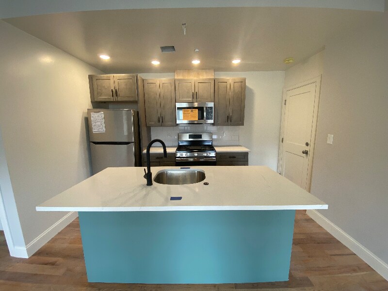 151 Crescent St Unit 2, Waltham, MA 02453 Room for Rent in Waltham