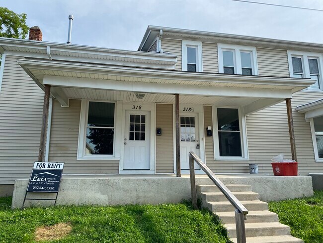 Building Photo - 318 11th St