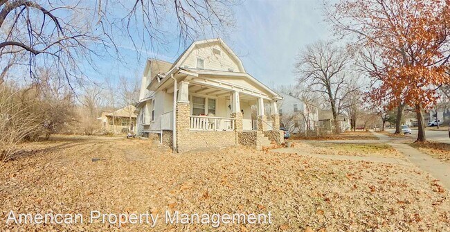 Foto del edificio - 4 br, 2 bath House - 830 Bertrand St