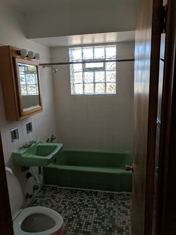 Foto del edificio - 4309 St Charles Rd
