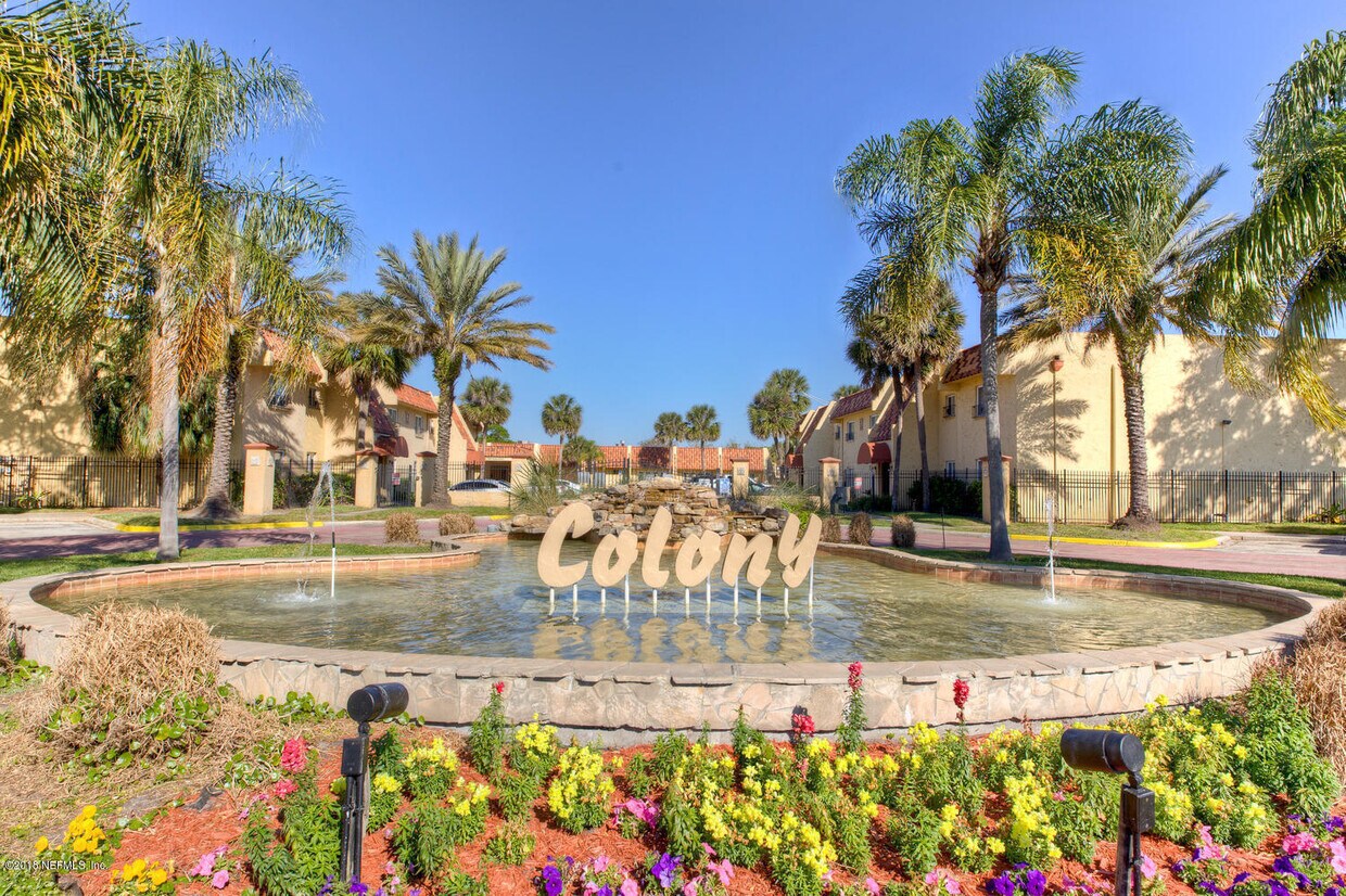 6616 La Mirada Dr E Unit 5, Jacksonville, FL 32217 Condo for Rent in Jacksonville, FL