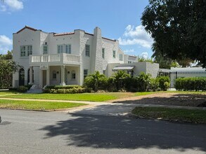 Building Photo - 3020 Vincent Rd