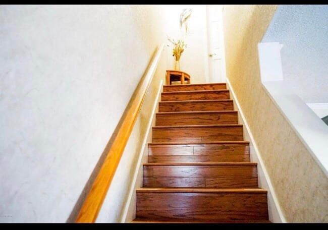 Building Photo - 695 A1A N