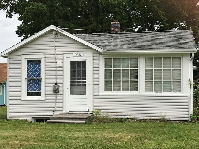 Single family 1 bedroom - 961 Home Ave
