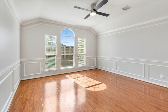 Foto del edificio - 22323 Tea Rose Ct