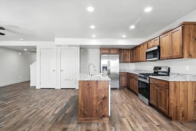 Foto del edificio - Eastside View Townhomes - 1184 S 1050 E