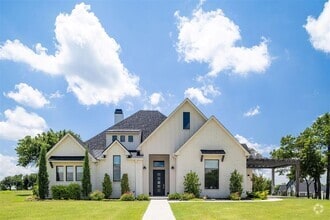Building Photo - 4716 Moulin Rd