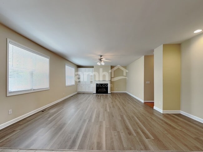 Foto del edificio - 9413 Philbeck Ln