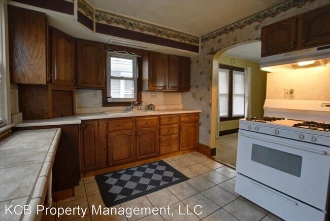 Building Photo - 2 br, 1 bath House - 1821 South Webster St...